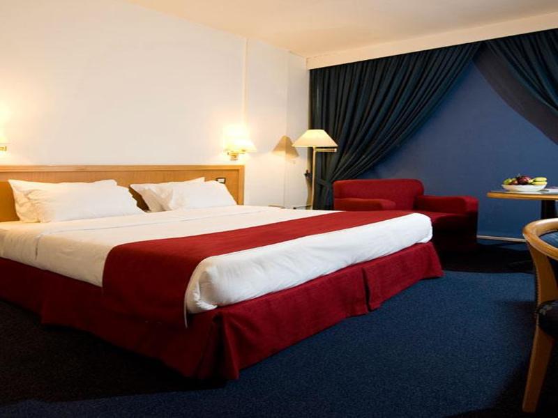 Hotel Cavalier Бейрут Екстериор снимка