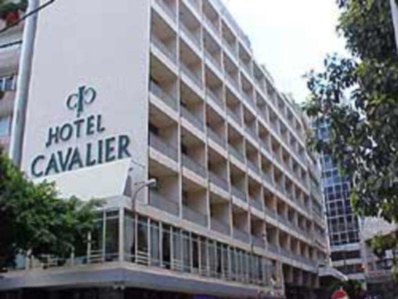 Hotel Cavalier Бейрут Екстериор снимка